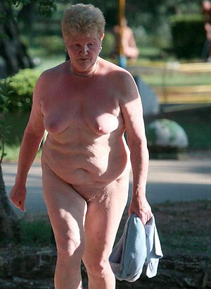 Older mature naked battalion pussy pics