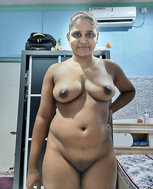 Hot nude indian mature porn pics