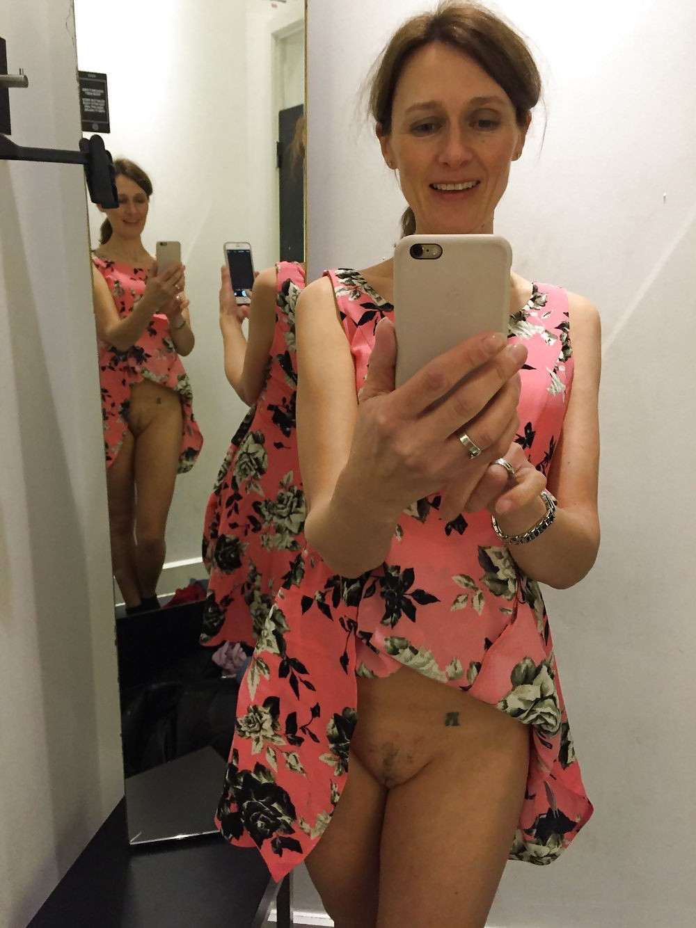 galleries stiff nipple selfie