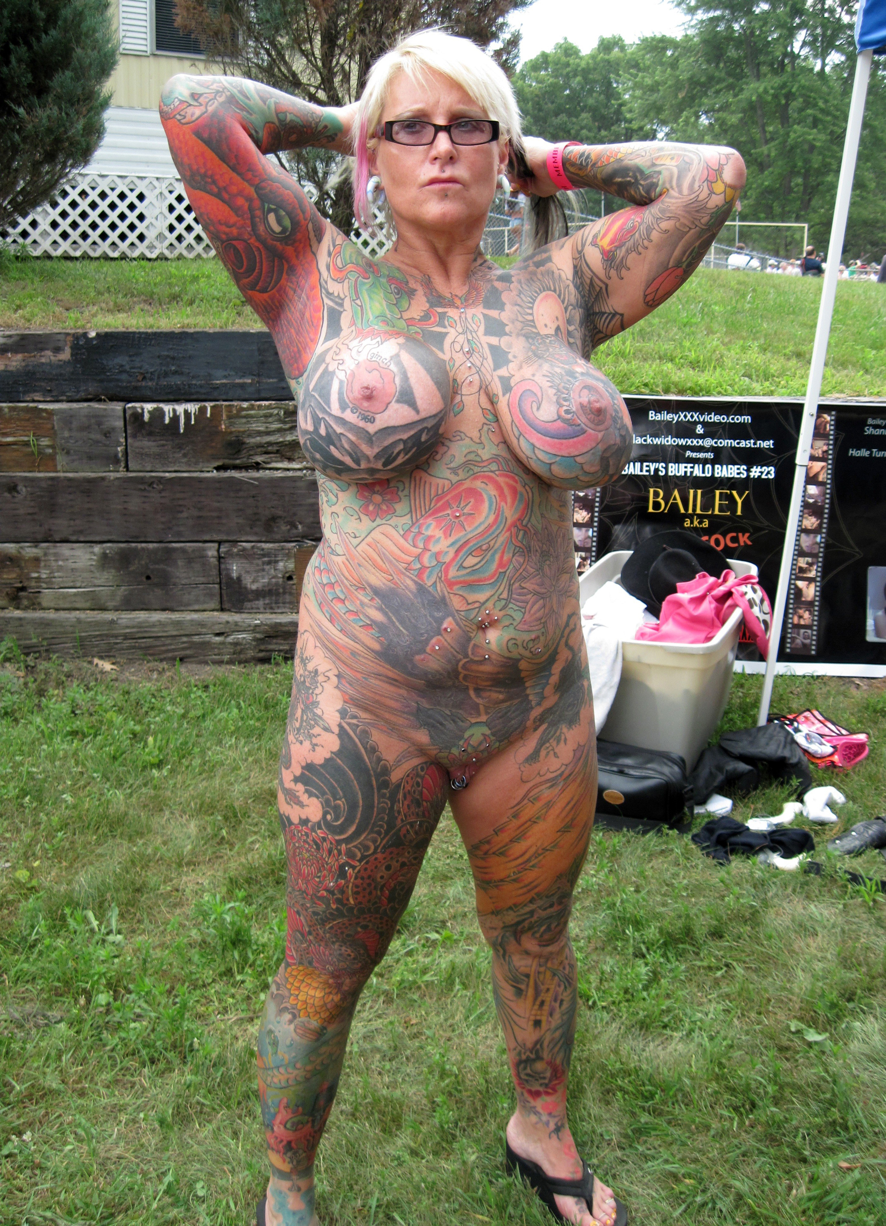 Sexy Tattooed Women Nude
